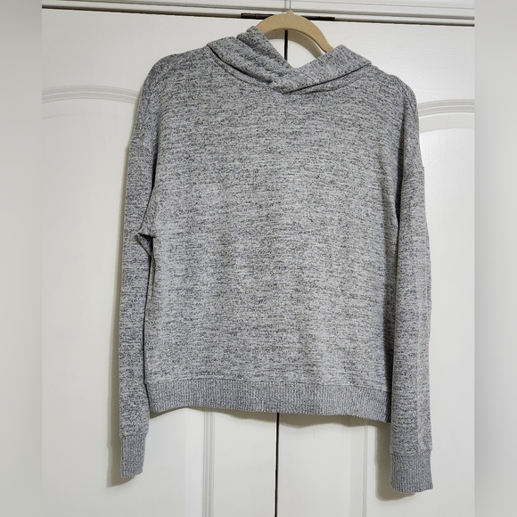 GAP Tops - GAP, NWOT, Cozy Gray Marbled  Hoodie, Long Sleeve   Size XS